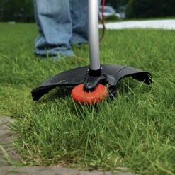 Black & Decker GH3000 20V 7.5 Amp 14 In. Corded String Trimmer -DeWALT Sales Shop bdkngh3000 g