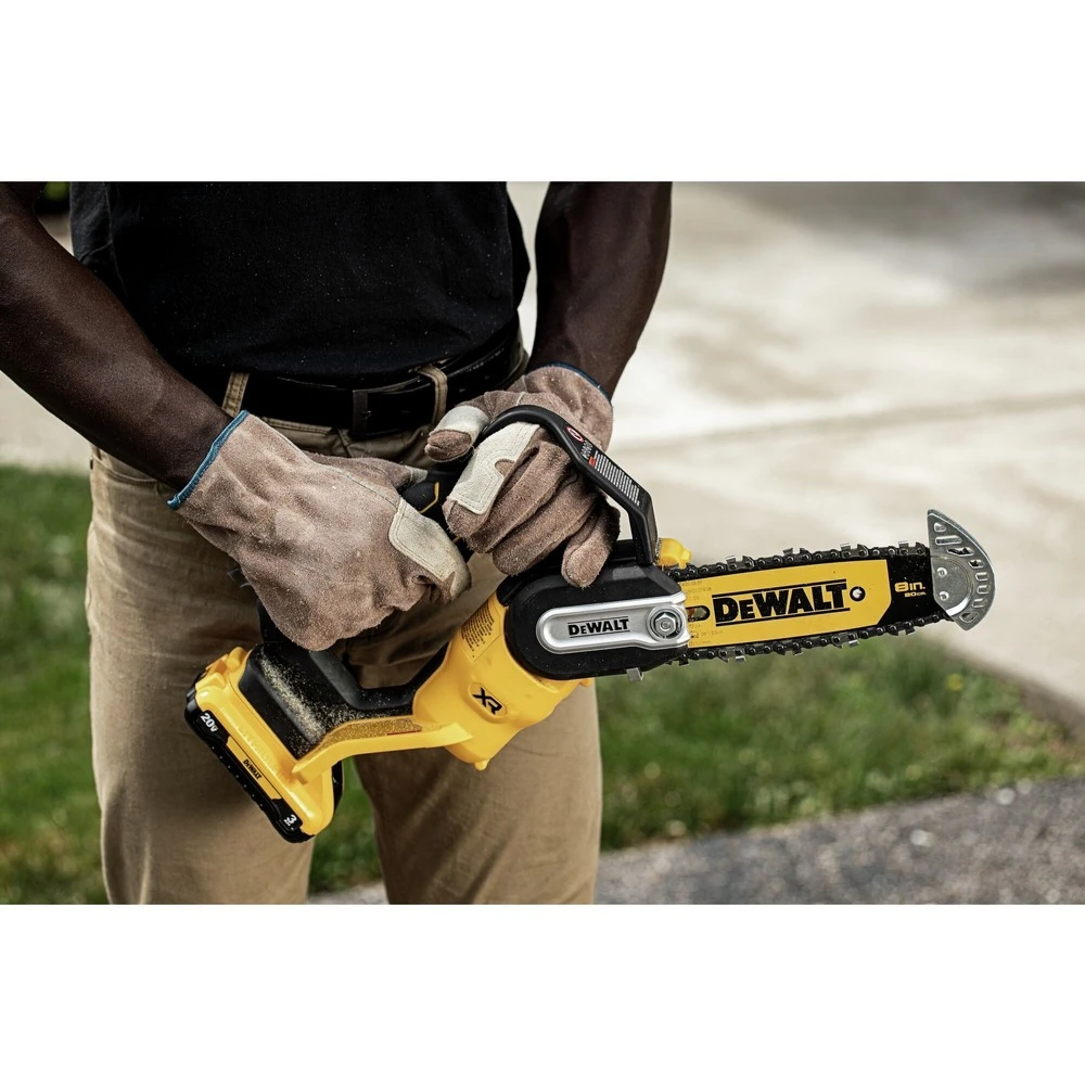 Dewalt DCCS623L1 20V MAX Brushless Lithium-Ion 8 In. Cordless Pruning Chainsaw Kit (3 Ah) 11 Dewalt DCCS623L1 20V MAX Brushless Lithium-Ion 8 In. Cordless Pruning Chainsaw Kit (3 Ah) - Image 9