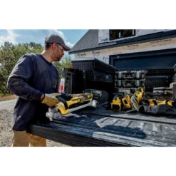 Dewalt DCKO222M1 20V MAX XR Brushless Lithium-Ion 14 In. Cordless Folding String Trimmer/Handheld Blower Combo Kit (4 Ah) -DeWALT Sales Shop dewndcko222m1 i