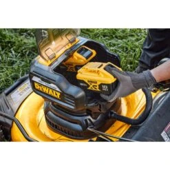 Dewalt DCMWSP255U2 2X20V MAX XR Brushless Lithium-Ion 21-1/2 In. Cordless Rear Wheel Drive Self-Propelled Lawn Mower Kit With 2 Batteries (10 Ah) -DeWALT Sales Shop dewndcmwsp255u2 h