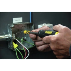 Dewalt DWHT62058 MAXFIT 8 Pc Screwdriver Set -DeWALT Sales Shop dewndwht62058 b