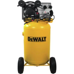 Dewalt DXCMLA1683066 1.6 HP 30 Gallon Oil-Lube Portable Air Compressor