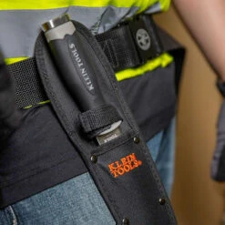 Klein Tools DK06 Stainless Steel Serrated Duct Knife 9 Klein Tools DK06 Stainless Steel Serrated Duct Knife -DeWALT Sales Shop klnndk06 a