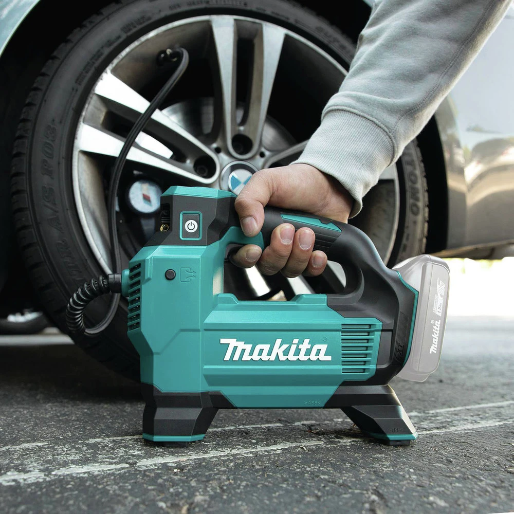 Makita DMP181ZX 18V LXT Lithium-Ion Cordless High-Pressure Inflator (Tool Only) 11 Makita DMP181ZX 18V LXT Lithium-Ion Cordless High-Pressure Inflator (Tool Only) - Image 9