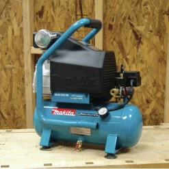 Makita MAC700 2 HP 2.6 Gallon Oil-Lube Hotdog Air Compressor -DeWALT Sales Shop mktnmac700 i