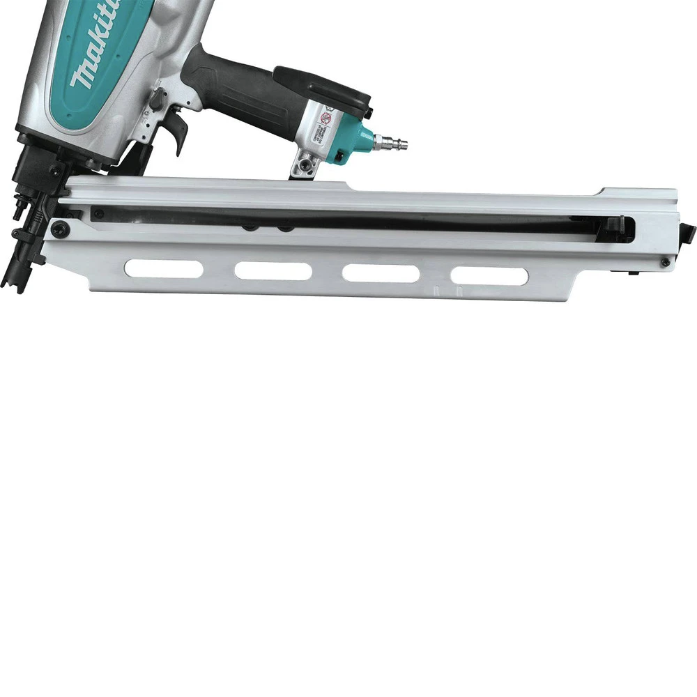 Factory Reconditioned Makita AN924-R 21-Degree Full Round Head 3-1/2 In. Framing Nailer 6 Factory Reconditioned Makita AN924-R 21-Degree Full Round Head 3-1/2 In. Framing Nailer - Image 4