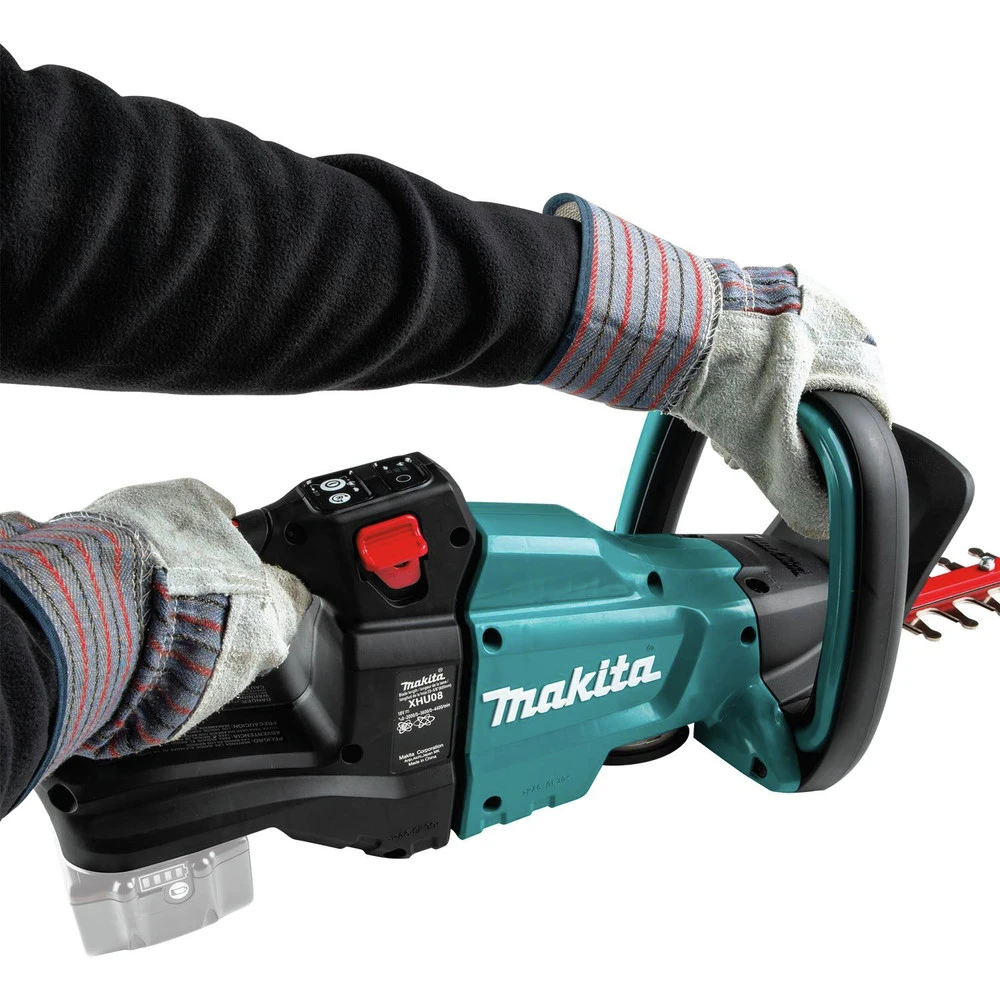 Factory Reconditioned Makita XHU08Z-R 18V LXT Lithium-Ion Brushless 30 In. Hedge Trimmer (Tool Only) 7 Factory Reconditioned Makita XHU08Z-R 18V LXT Lithium-Ion Brushless 30 In. Hedge Trimmer (Tool Only) - Image 6