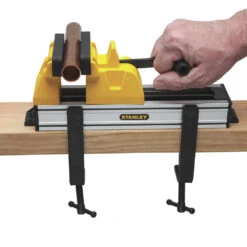 Stanley STHT83179 4-3/8 In. Jaw Capacity Quick Vise -DeWALT Sales Shop stynstht83179 b