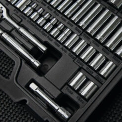 Stanley STMT71652 123-Piece 1/4 In. And 3/8 In. Drive Mechanic's Tool Set -DeWALT Sales Shop stynstmt71652 d